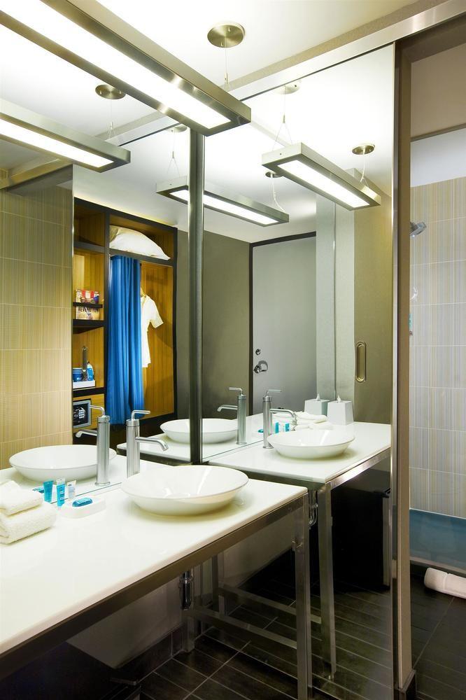Hotel Aloft Mount Laurel Extérieur photo
