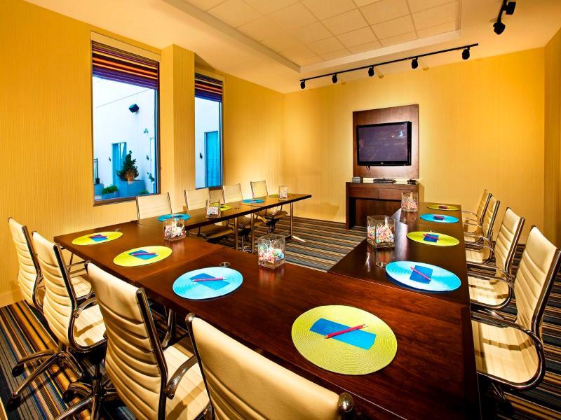 Hotel Aloft Mount Laurel Extérieur photo