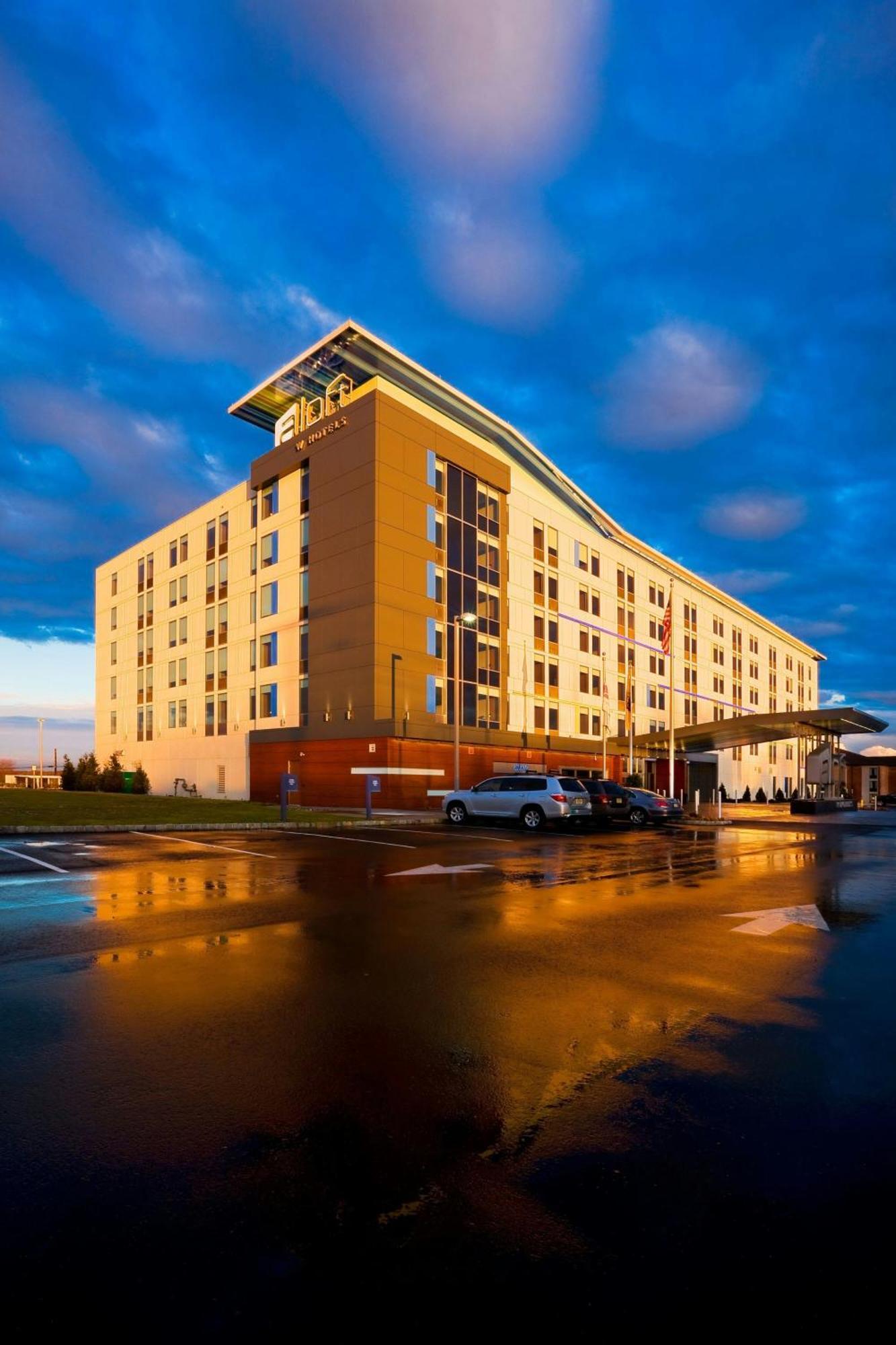 Hotel Aloft Mount Laurel Extérieur photo