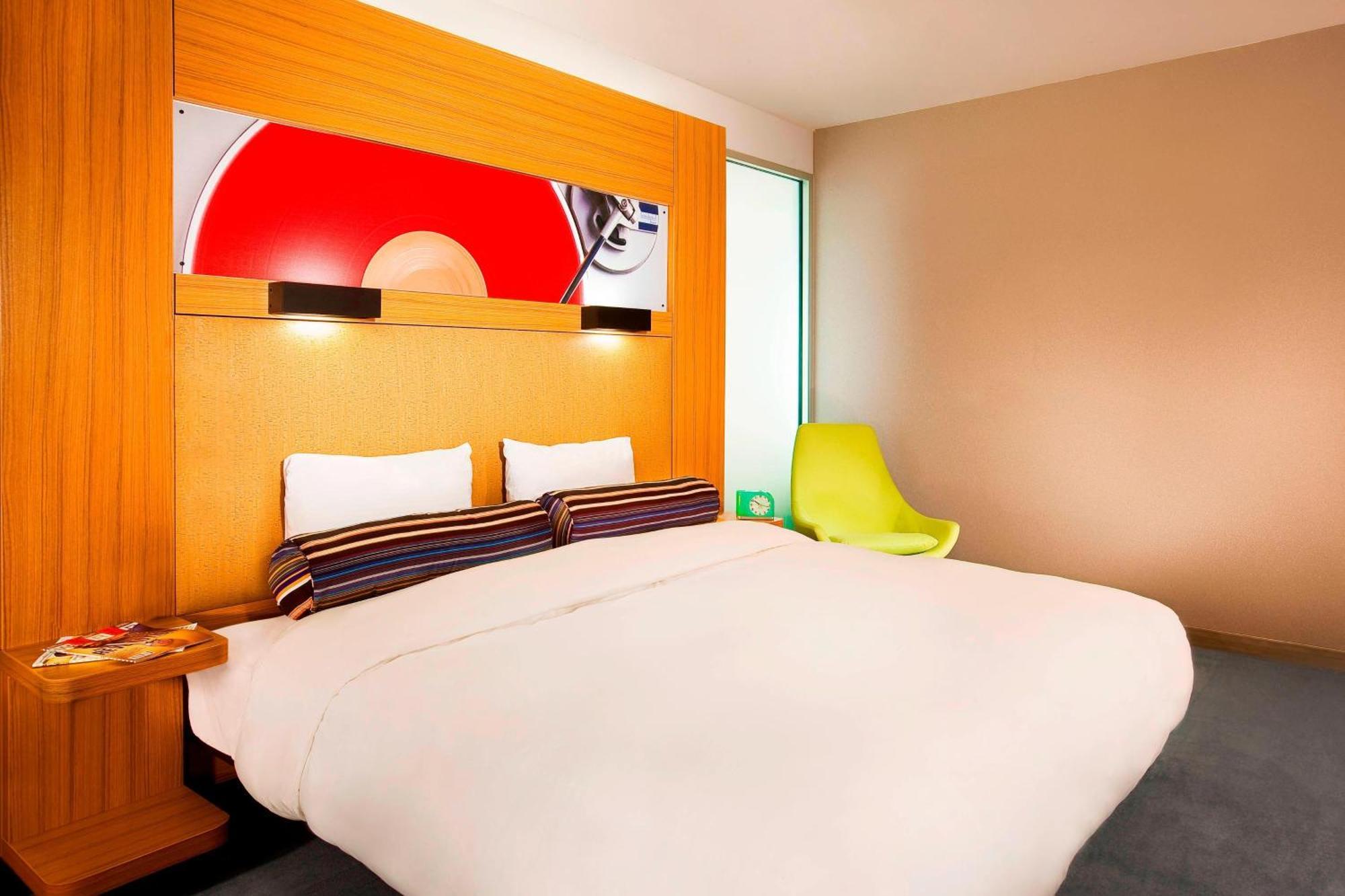 Hotel Aloft Mount Laurel Extérieur photo