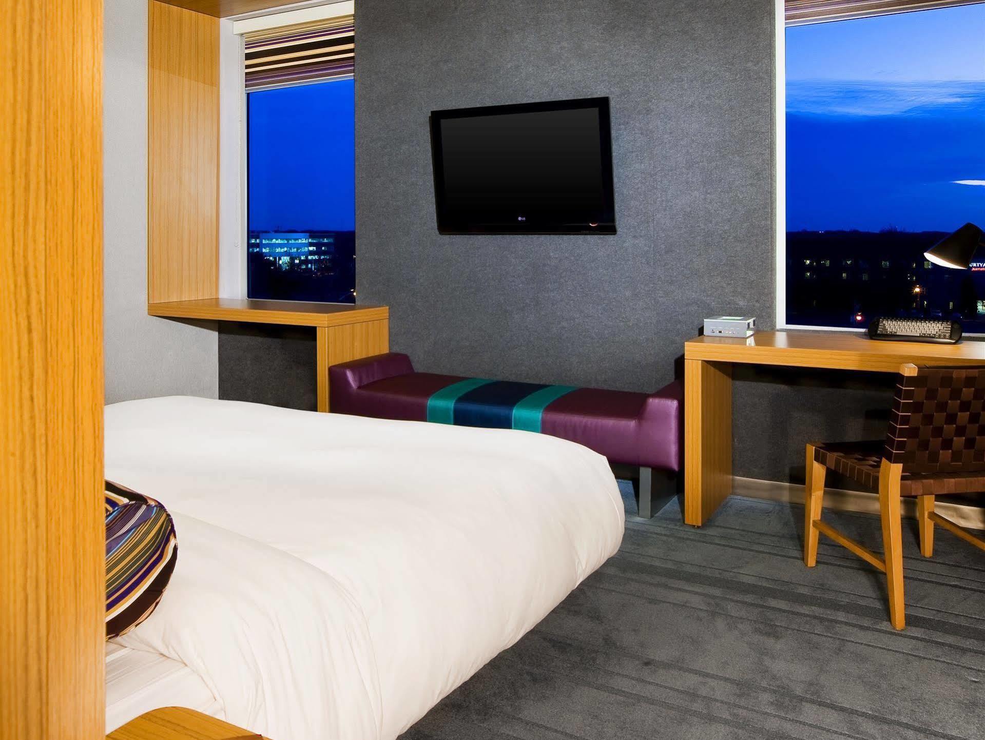 Hotel Aloft Mount Laurel Extérieur photo